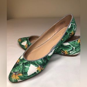 Kelly & Katie Ballet flats. Size: 7.5.  Gently worn.